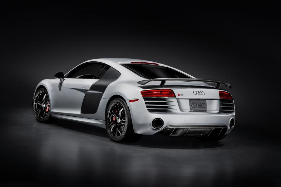  Audi R8 Competition 2014 года  (фото 4 из 14)